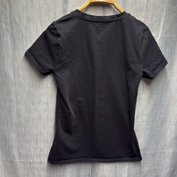 💙🩷 Calvin Klein black short sleeve shirt size medium - Picture 5 of 7